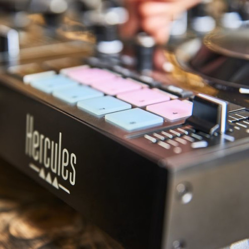 Hercules Inpulse 500 DVS (Sistema de vinilo digital) para scratch digital Negro - Imagen 7