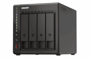 QNAP TS-453E NAS Torre Ethernet Negro J6412