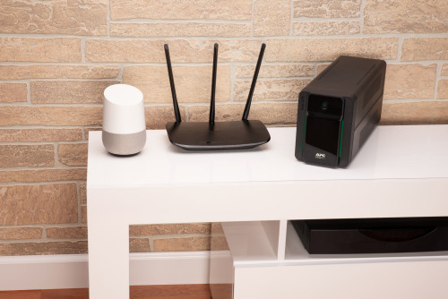 APC BVX900LI-GR sistema de alimentación ininterrumpida (UPS) - Imagen 6