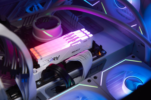 Kingston Technology FURY Beast RGB módulo de memoria 32 - Imagen 6