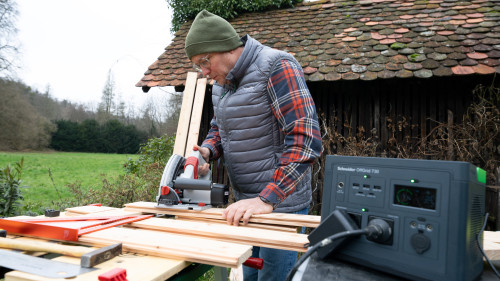 SCHNEIDER OFFGRID PORTABLE POWER STATION 330, 332WH LITHIUM-ION, 2 SCHUKO, SINEWAVE - Imagen 9