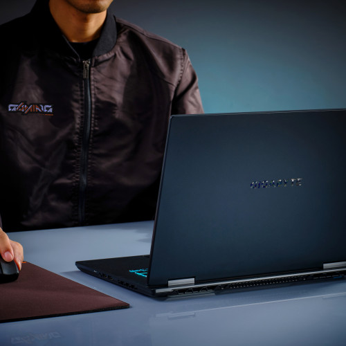 GIGABYTE GAMING A16 CWH Portátil Gaming - 16,0“, 165Hz WQXGA, Intel Core i7-13620H, NVIDIA RTX 5070, 32GB DDR5 5200MHz, 1TB Gen4 SSD, Win 11 Home, Garantía de 2 años, Dolby Atmos, GAMING A16 CWHI3ES864SH - Imagen 17