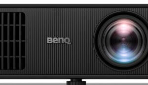BENQAV PROYECTOR LASER LH600ST+ (9H.JS477.1LE) OPTICA FIJA, FULLHD, ANSI: 3000, CONTRASTE: 20.000:1, RATIO: 0.69-0.83, 3YR PUL, (LIGHT 3Y OR 20000HRS)