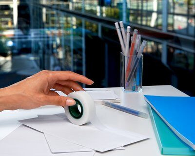 ROLLO CINTA INVISIBLE 19MM X 33M MAGICCAJA CARTÓN 810/1933 - Imagen 8