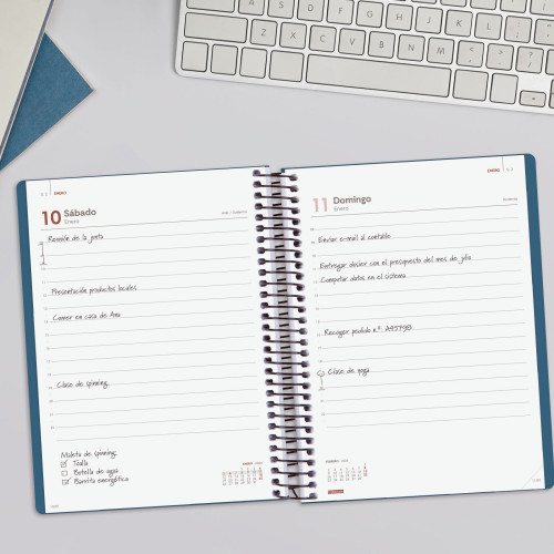 AGENDA 2026 BASIC MY E10 155X212MM DIA PAGINA AZUL FINOCAM - Imagen 3