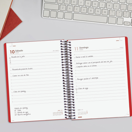 AGENDA 2026 BASIC MY E10 155X212MM DIA PAGINA ROJO FINOCAM - Imagen 2